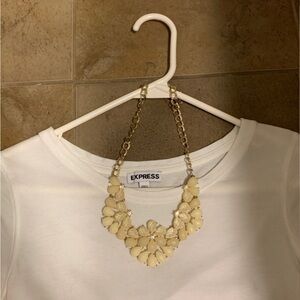 Cream Flower Bundle Statement Necklace